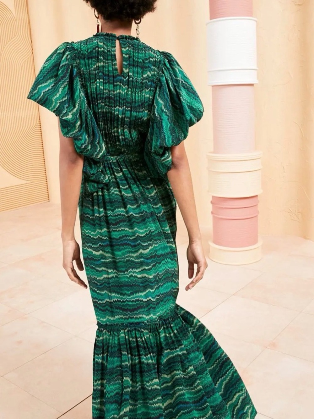 Ulla Johnson Emerald Wave-Print Maxi Dress - Picture 2 of 5
